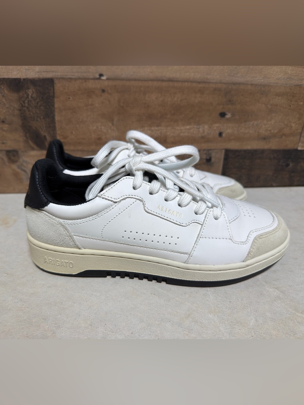 Axel Arigato Women's Ivory Navy Blue Dice Lo Sneakers 7.5 Like New